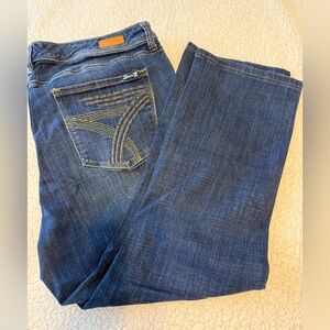 Seven7 Bootcut Jeans EUC